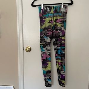 Terez Camo Leggings